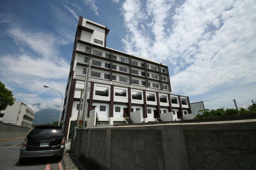 Fair Tale Motel - Sea Hualien City Εξωτερικό φωτογραφία